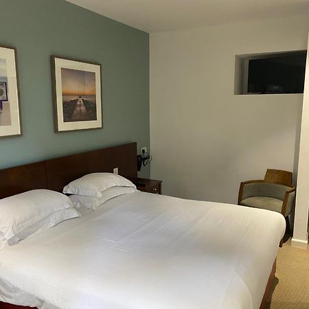 בורנמות' The Lodge At Meyrick Park מראה חיצוני תמונה