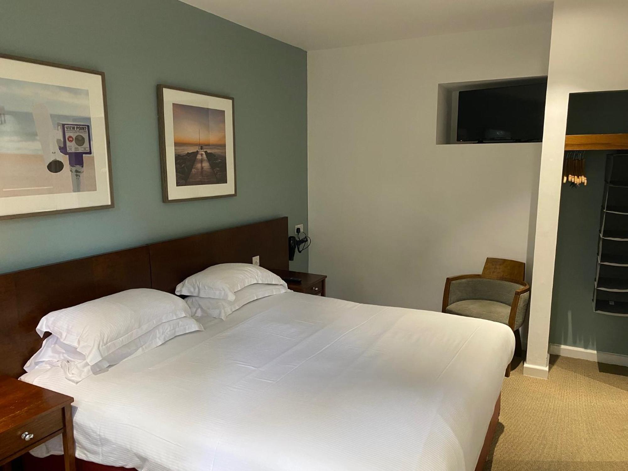 בורנמות' The Lodge At Meyrick Park מראה חיצוני תמונה