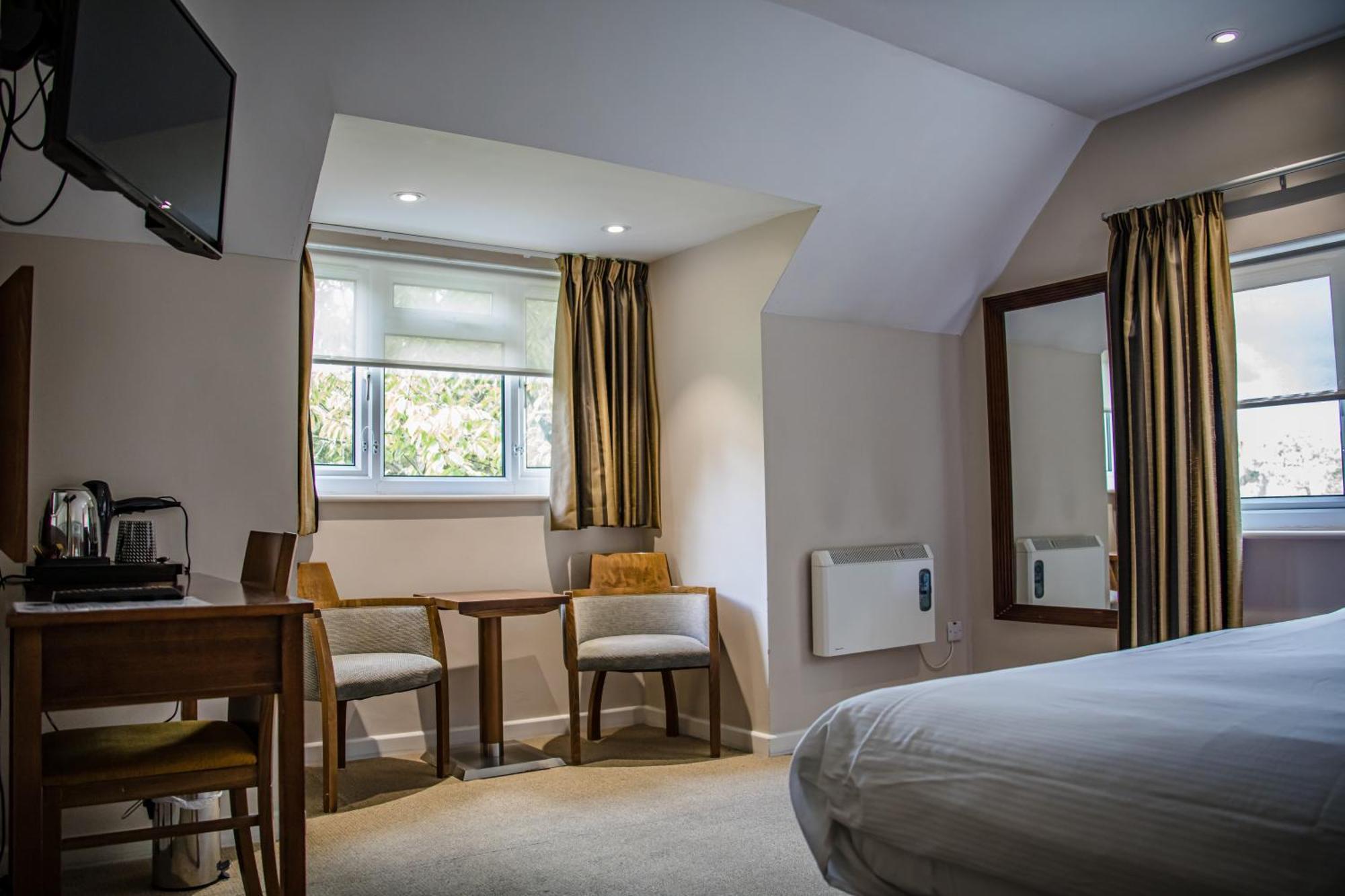 בורנמות' The Lodge At Meyrick Park מראה חיצוני תמונה